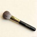 Powder brush for snow fox hair