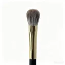 Large flat eyeshadow brush head detail