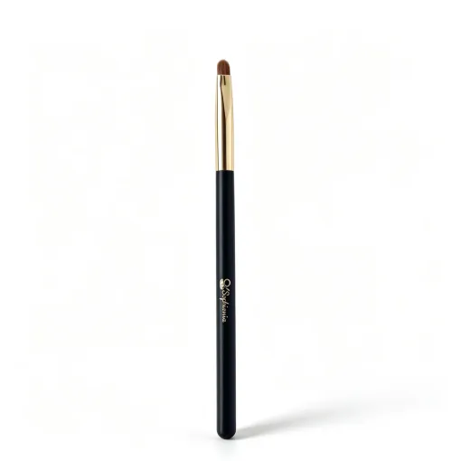 Pointed detail brush shown upright