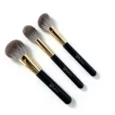 Three face brushes arranged diagonally